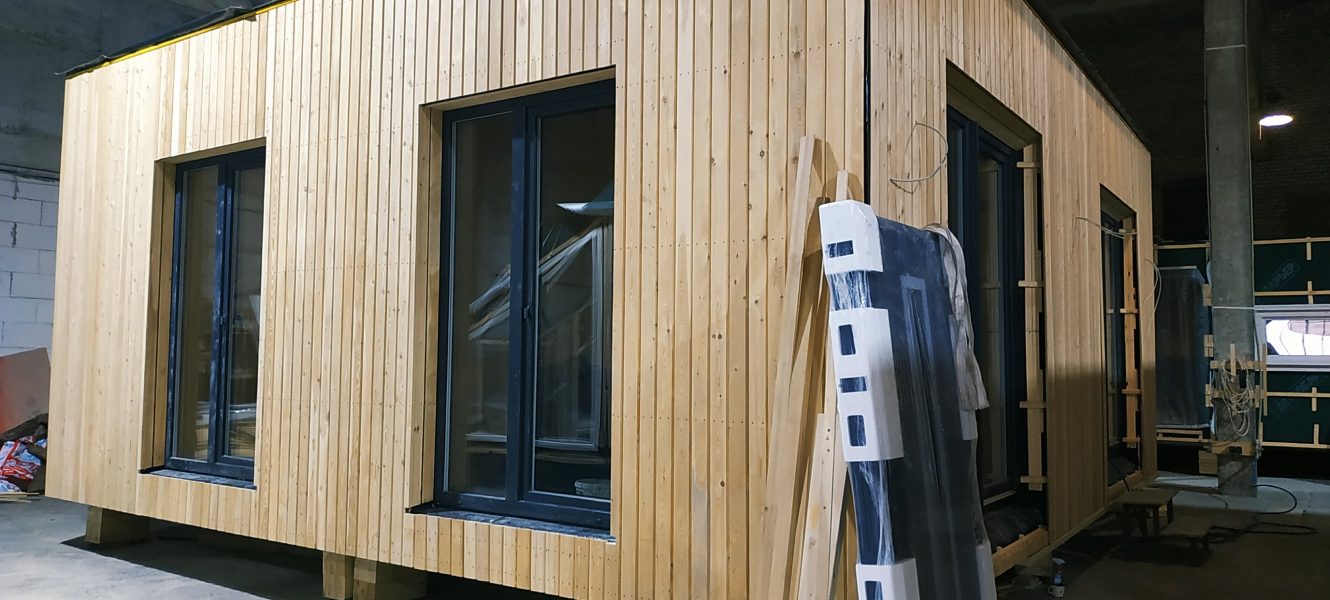 Ein 2-Modul-Familienhaus mit Kamin für den österreichischen Partner McCube